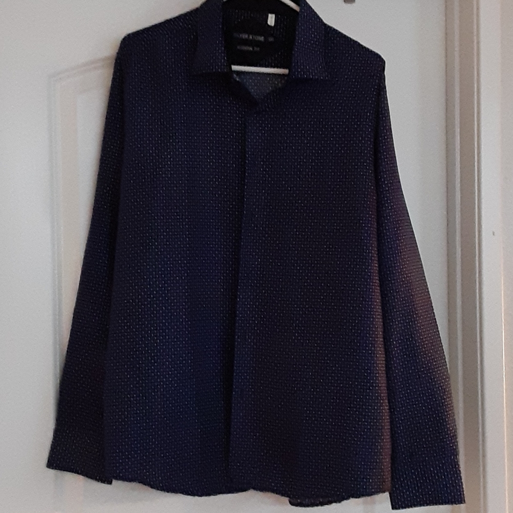 Man's long sleeve button down Shirt
